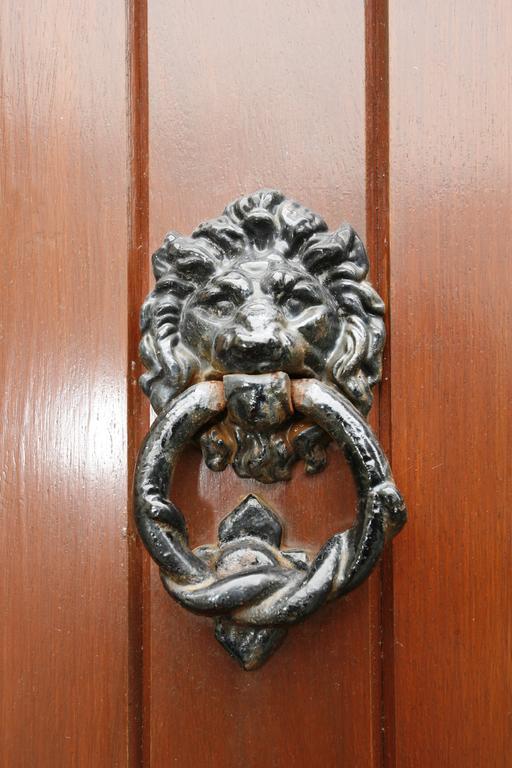 Temple Gate Hotel Ennis Exteriör bild